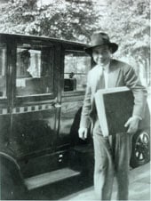 composer/1930goldtaxi.jpg