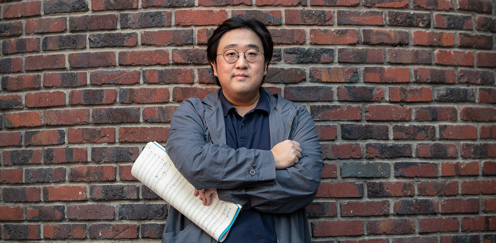 Donghoon Shin signs publishing contract with Boosey & Hawkes