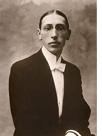 StravinskyPostcard1910_Wiki.jpg