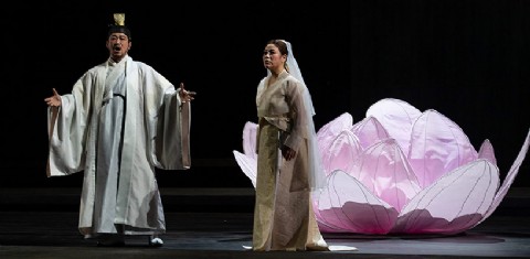 Foto: Szenenfoto (© Daegu Opera / Saaremaa Opera Festival)