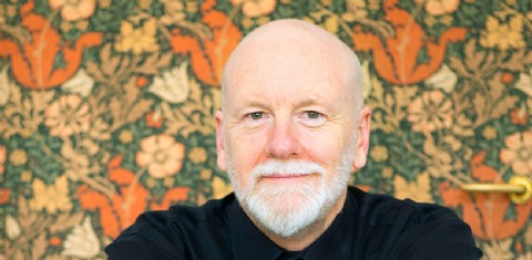 Photo: Bettina Stoess